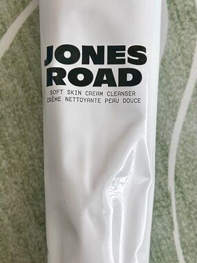 Jones Road Soft Skin Cream Cleanser - White & Black Packaging
